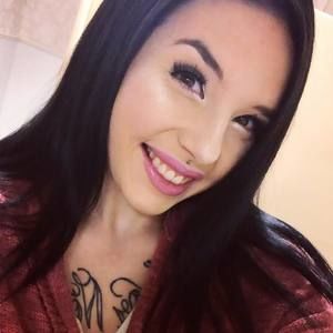 Meet your Posher, Zoë